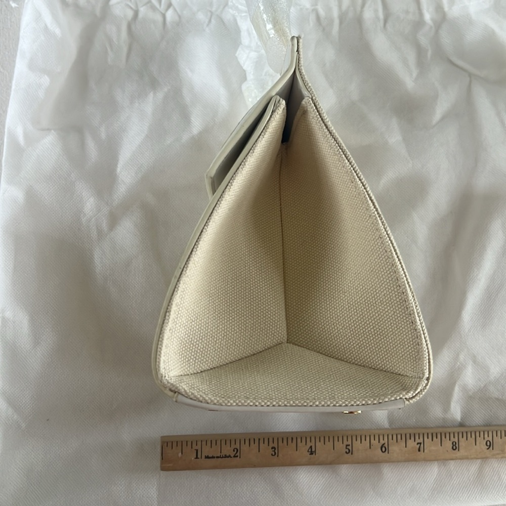 Modern Picnic Mini Canvas Luncher/Purse - Picture 11 of 11